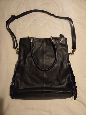 Erica Anenberg Black Leather Shoulder Bag with Gold-Tone Hardware